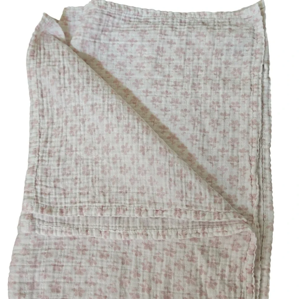 Pottery Barn Kids Organic Cotton Muslin Swaddle Pink Floral Baby‎ Blanket 50x50